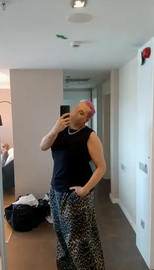Alina, 33