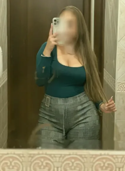 Amelie, 24