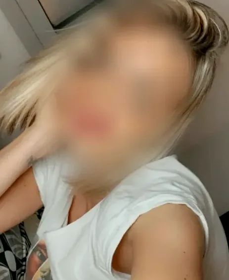 Aylin, 35