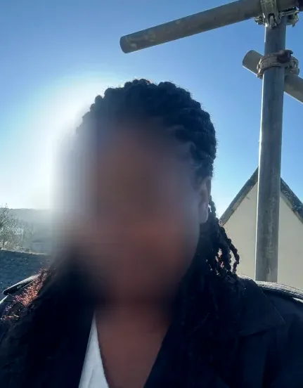 Celine, 37