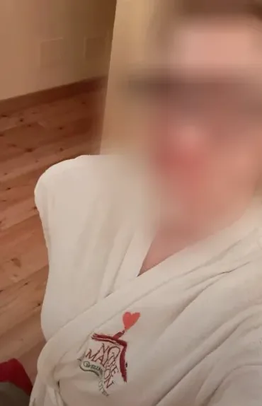 Emily, 40