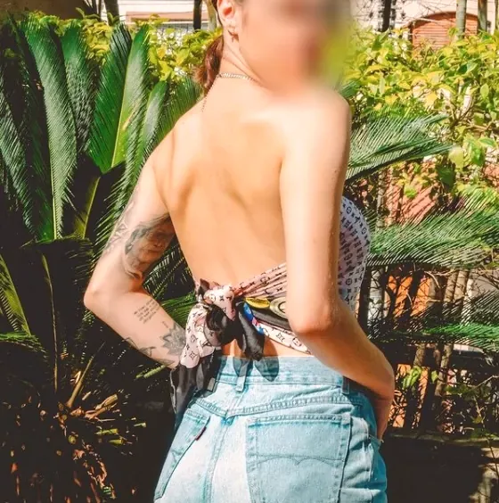 Hanna, 29