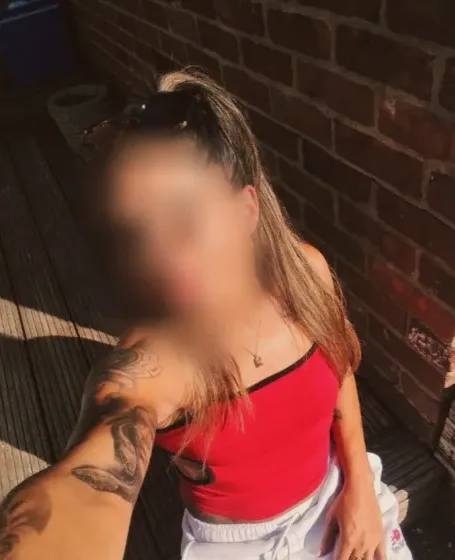 Marie, 30