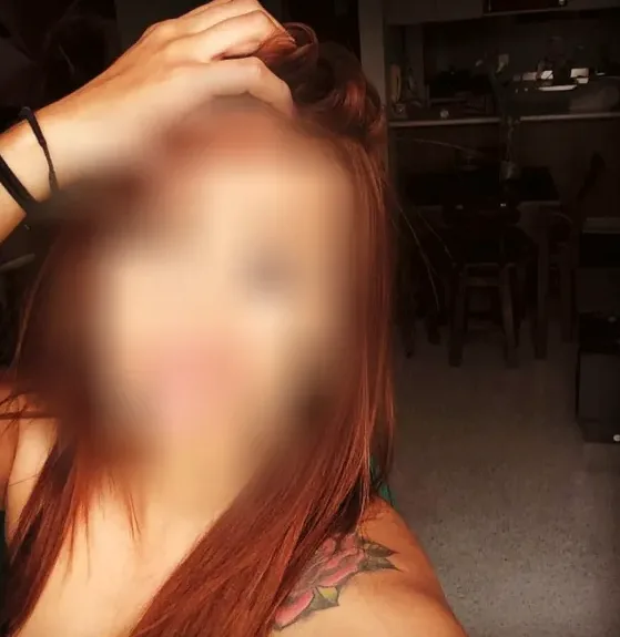 Sina, 37
