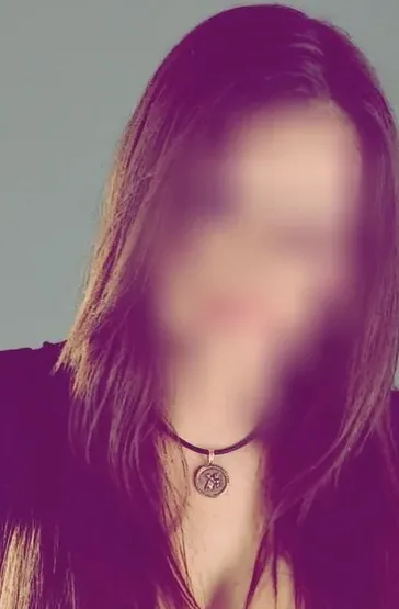 Vanessa, 31